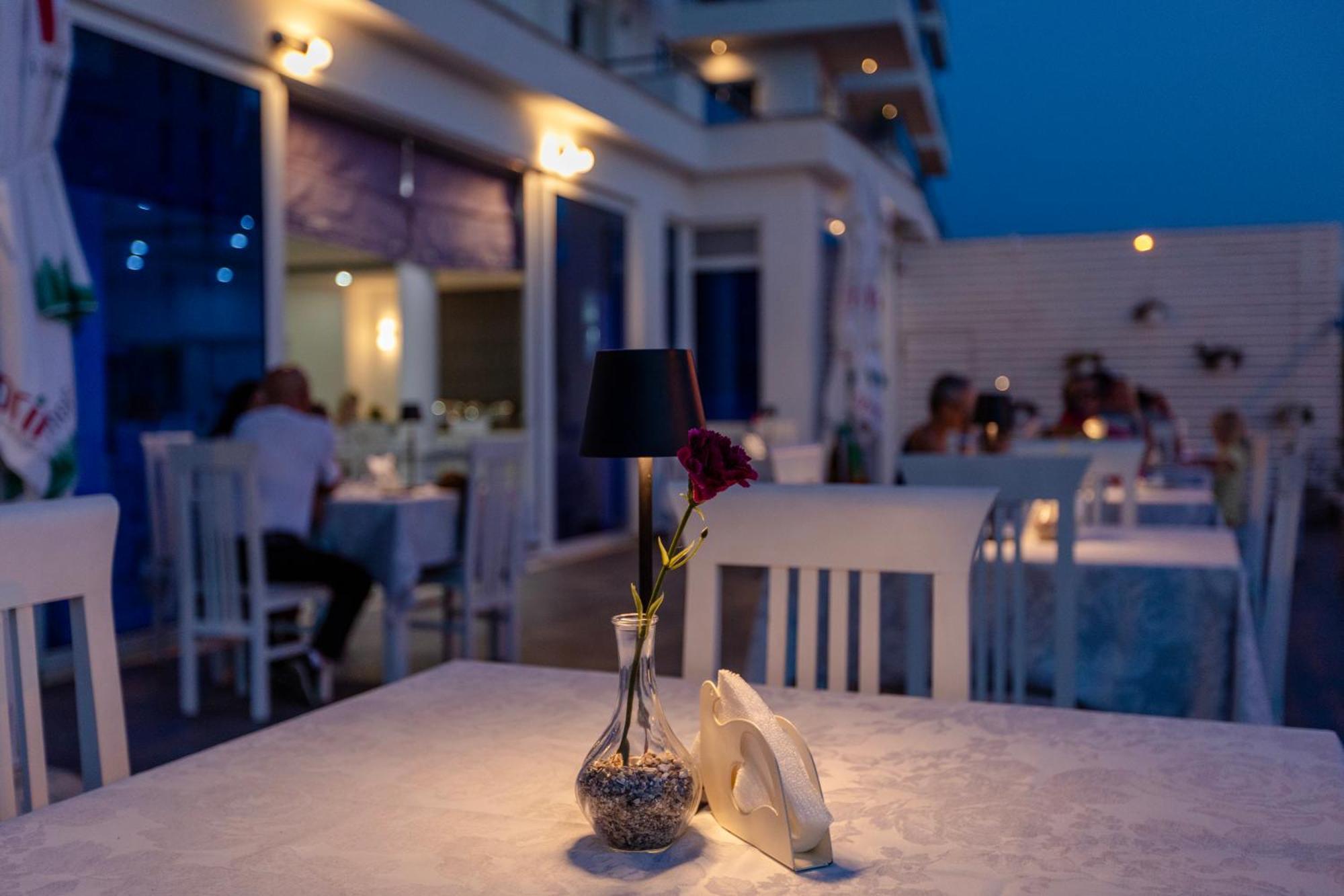 Agel Sarandë