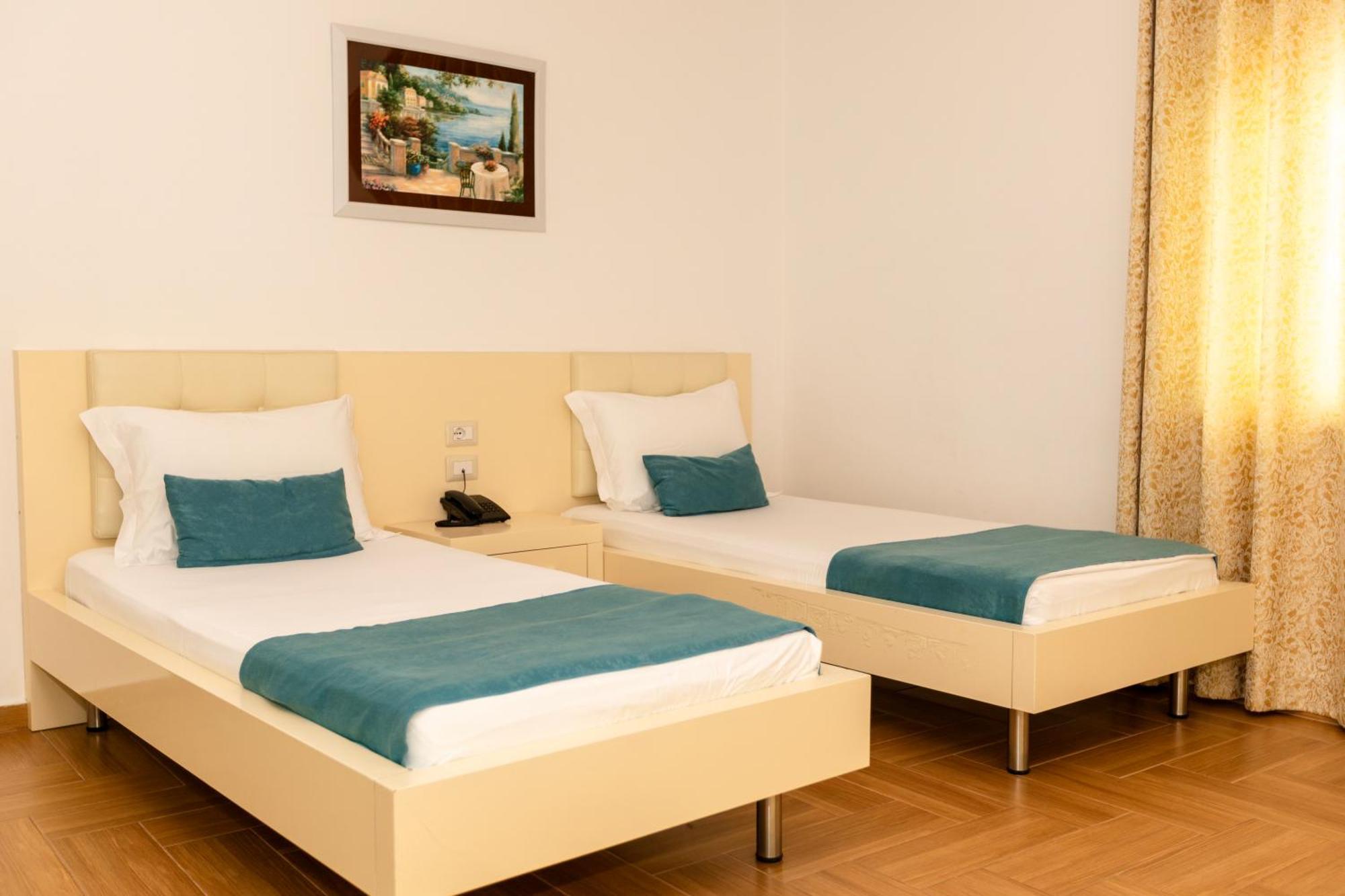 Agel Hotel