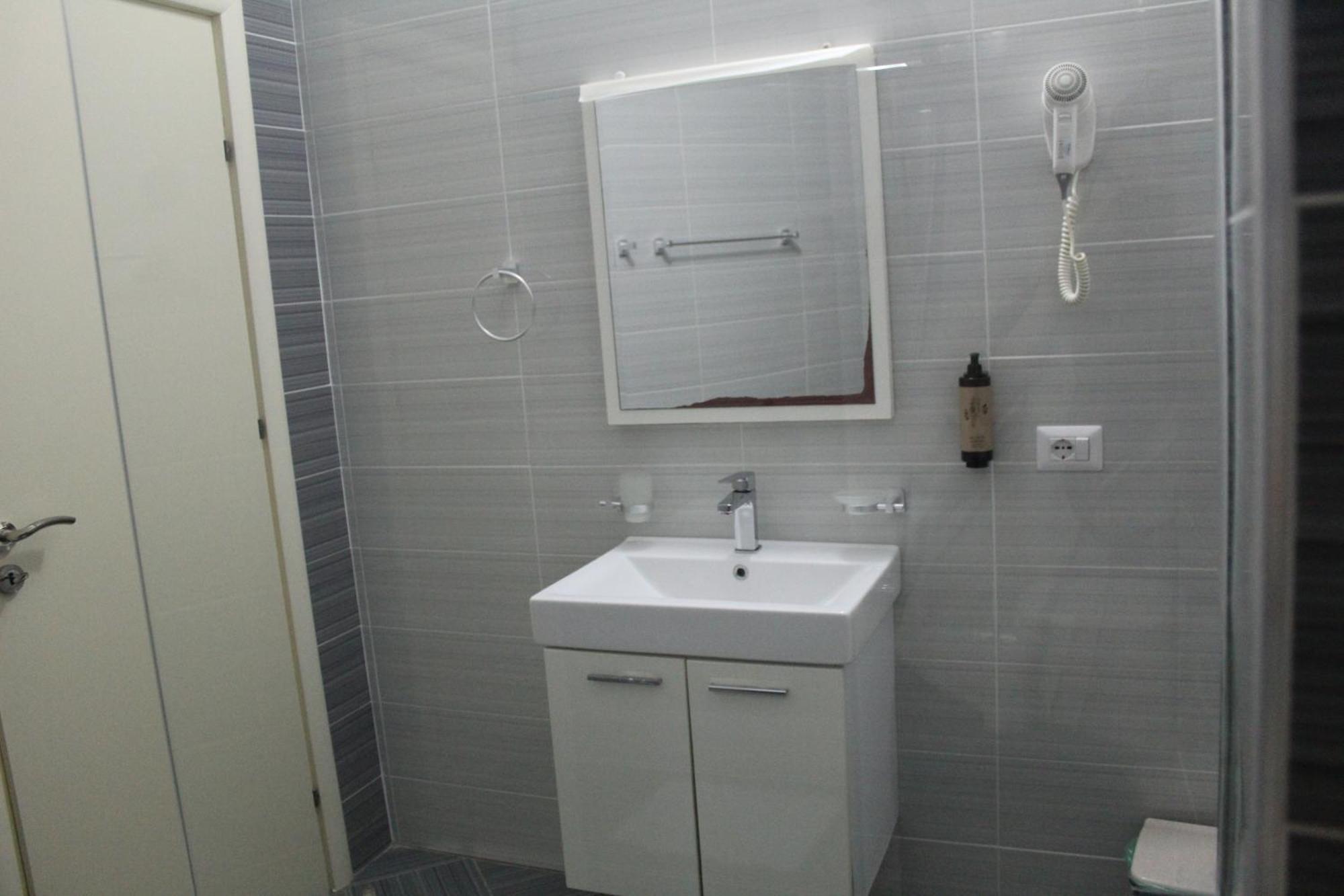 Hotel Agel Saranda