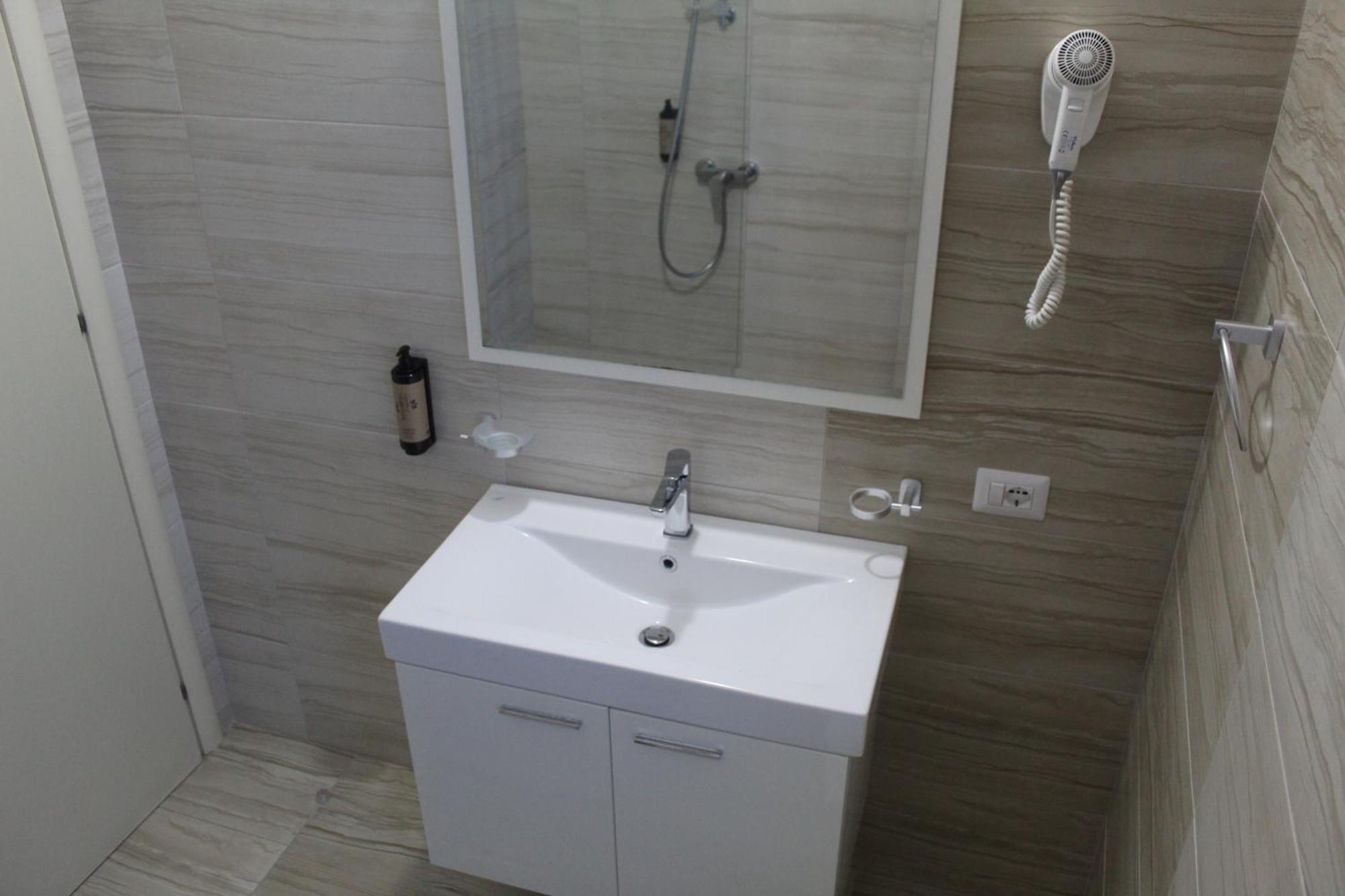 Hotel Agel Saranda